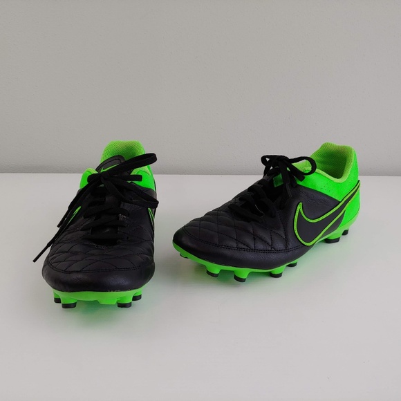 nike tiempo cleats youth